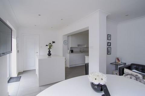 18 Bittern Way, Penarth, CF64 5FS