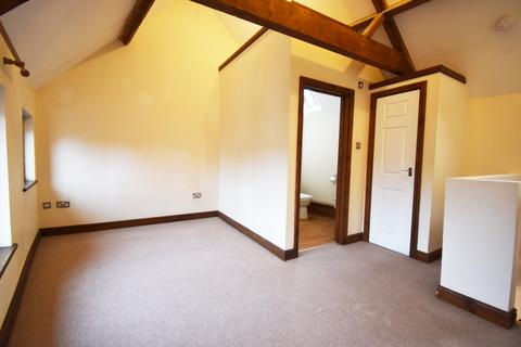 1 bedroom house to rent, Burgess Street, Leominster