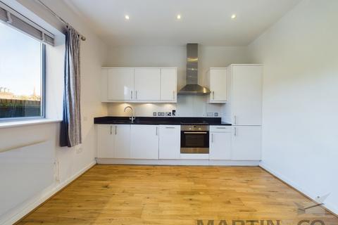 1 bedroom flat to rent - Close to City Centre and Station