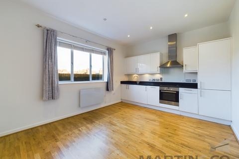 1 bedroom flat to rent, Close to City Centre and Station