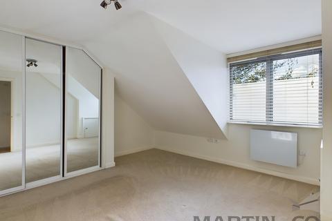 1 bedroom flat to rent, Close to City Centre and Station