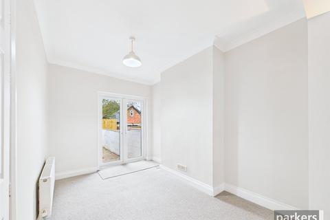 3 bedroom terraced house to rent, West Hill, Berkshire RG1