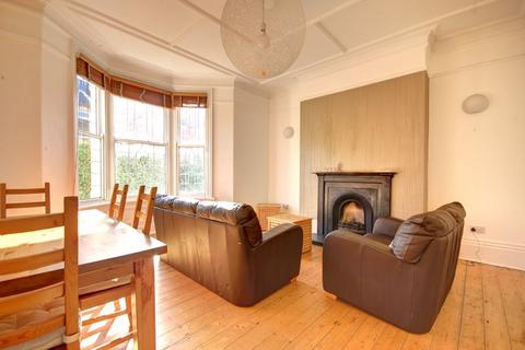 2 bedroom apartment to rent, Queens Road, Newcastle Upon Tyne NE2