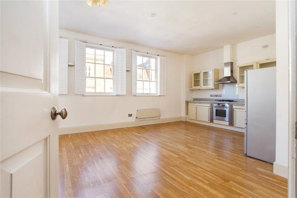 Sitting Area/Kitchen