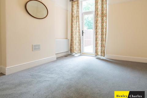 3 bedroom semi-detached house to rent, Avenue Road, Birmingham B23