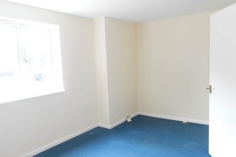 1 bedroom flat to rent, Maplin Park, LANGLEY - Available NOW