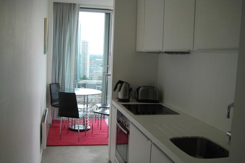 Studio to rent, 15TH FLOOR, ROTUNDA STUDIO