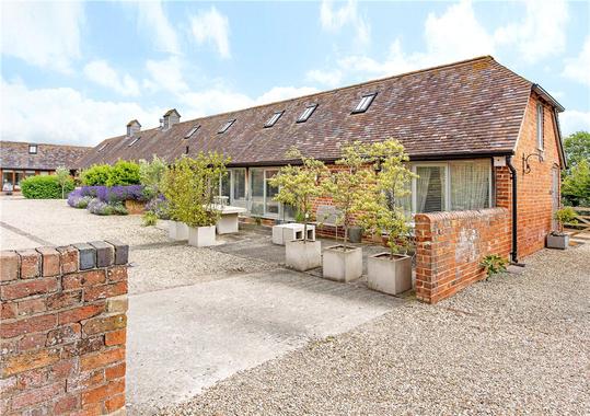 Banks Farm Barn Dumbleton Dumbleton Gloucestershire Wr11 4 Bed