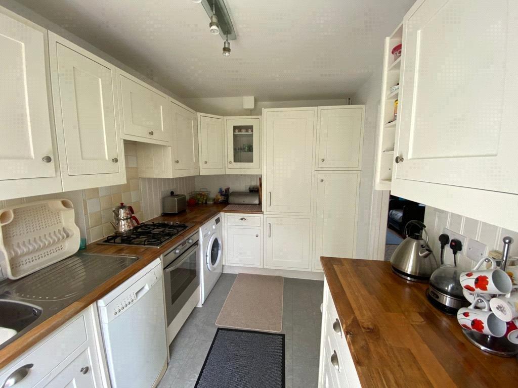 Harrow Down, Winchester, Hampshire, SO22 3 bed end of terrace house to