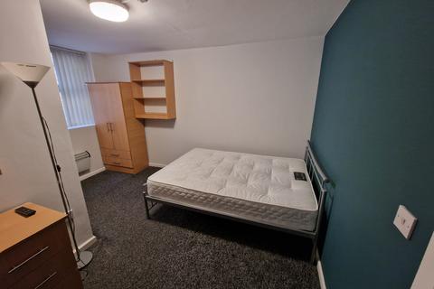 1 bedroom in a flat share to rent, Biscayne House, 16 Longside Lane (On Campus), Bradford, BD7