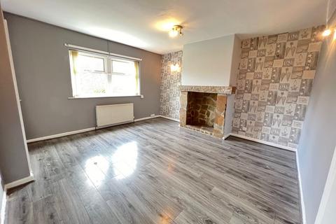 3 bedroom terraced house to rent, Sandbeds Road, Pellon, Halifax HX2