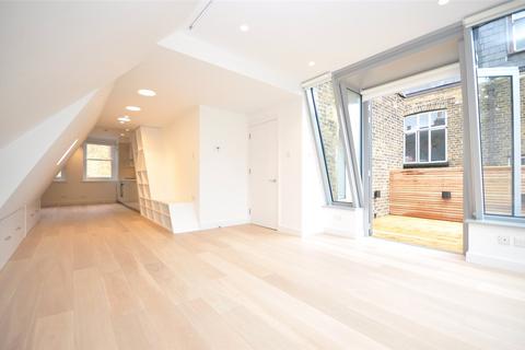 1 bedroom penthouse to rent, Neals Yard, Covent Garden, WC2H