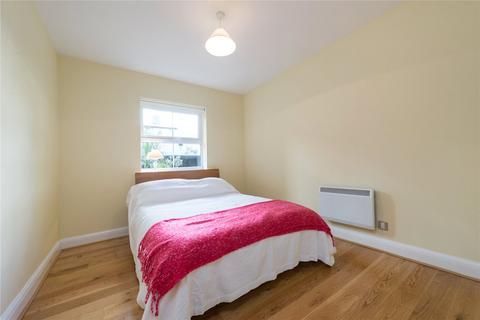 2 bedroom flat to rent, Aria House, 5-15 Newton Street, London