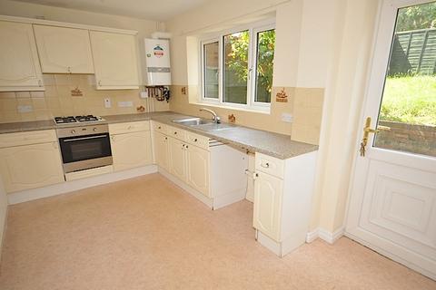 2 bedroom semi-detached house to rent, QUARRY BANK - Chapel Street