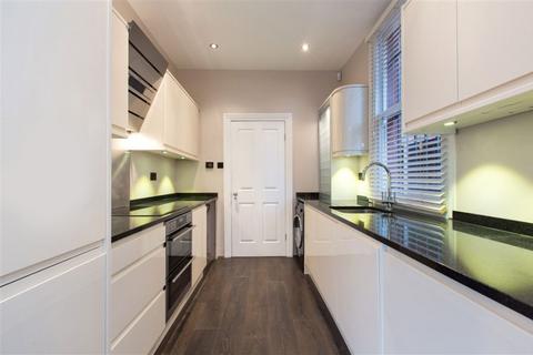 4 bedroom terraced house to rent, Mill Lane, West Hampstead, London, NW6