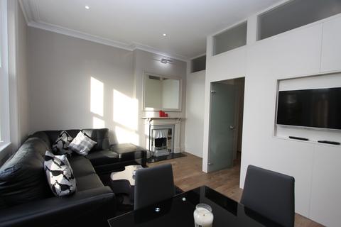 1 bedroom flat to rent, Abbey Road, London NW8