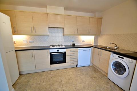 2 bedroom flat to rent, Hamworthy