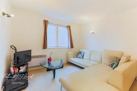 1 bedroom flat to rent, Colefax Building, London