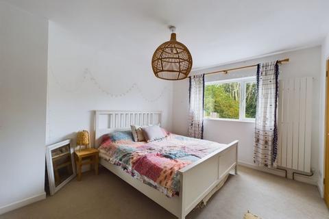 undefined, ROOK LANE, CHALDON - £2100PCM