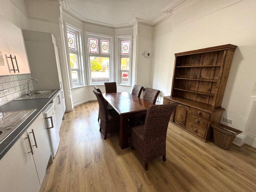 Communal Kitchen/Diner