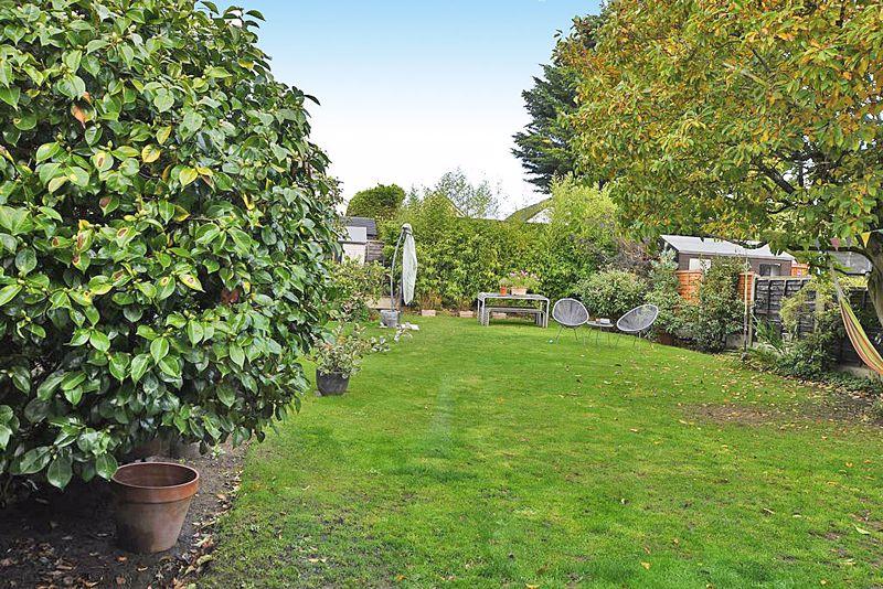 The Grove, Bearsted Maidstone 3 bed semidetached house for sale £530,000