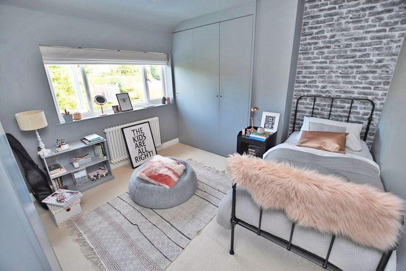 The Grove, Bearsted Maidstone 3 bed semidetached house for sale £530,000