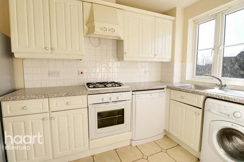 1 bedroom apartment to rent, Kidman Close, Romford