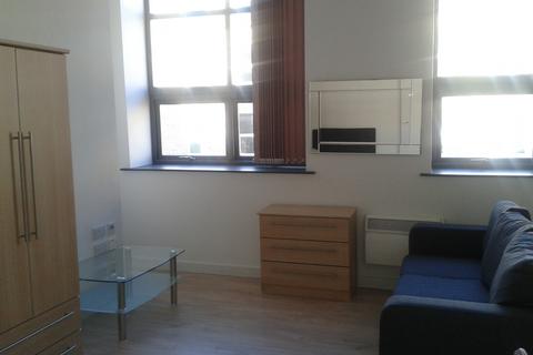 Studio to rent, 2 Mill Street, City Centre, Bradford, BD1