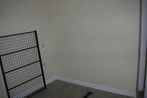 1 bedroom flat to rent, Edenbridge, Kent, TN8