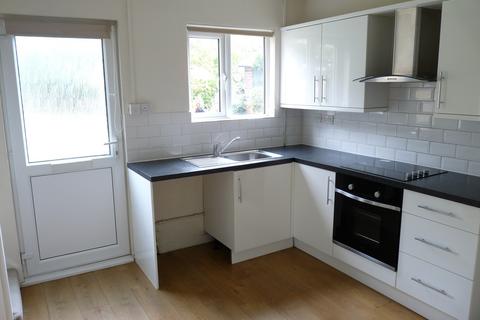 1 bedroom terraced house to rent, Edenbridge, Kent, TN8