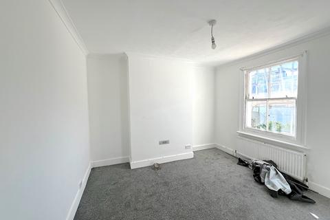 1 bedroom apartment to rent, Goldstone Road, Hove, East Sussex.