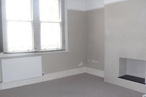 1 bedroom apartment to rent, Burlington Street, Kemptown, Brighton.