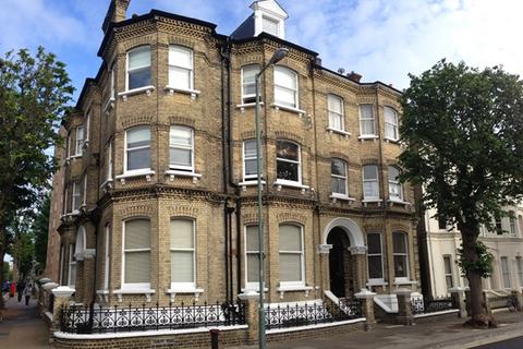 2 bedroom apartment to rent, Tisbury Road, Hove, East Sussex.