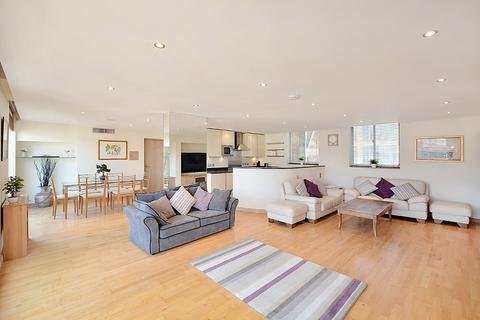 undefined, James Street, Marylebone, London, W1U