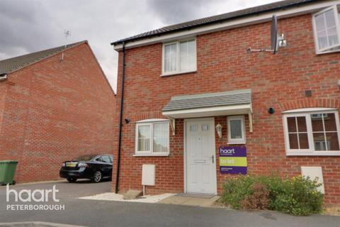 2 bedroom end of terrace house to rent, Emperor Way, Peterborough