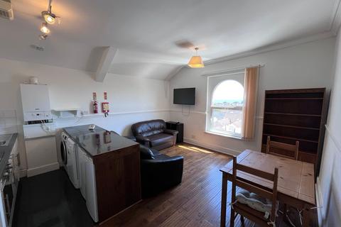 1 bedroom flat to rent, Sketty Road, Uplands, Swansea.  SA2 0EU