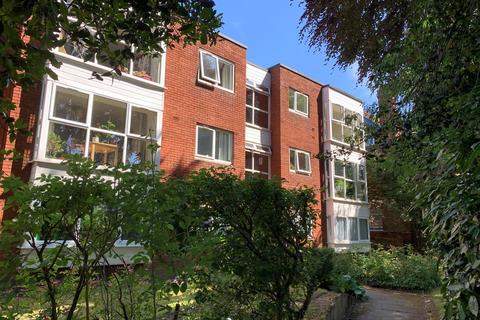 2 bedroom apartment to rent, Arnold Court, 278 Wilbraham Road