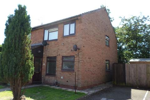 1 bedroom maisonette to rent, Merstone Close