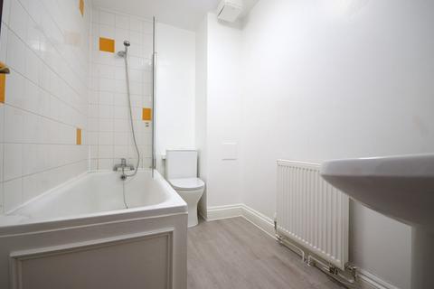 Studio to rent, Royal College Street, Camden, NW1 9QS