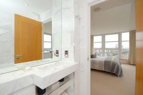 3 bedroom flat for sale, Pierhead Lock, Canary Wharf, E14
