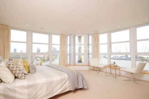 3 bedroom flat for sale, Pierhead Lock, Canary Wharf, E14