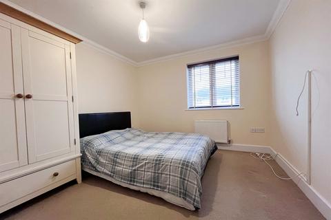 2 bedroom flat to rent - Bournemouth