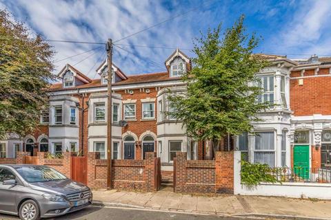 3 bedroom end of terrace house to rent, Havelock Road, Southsea