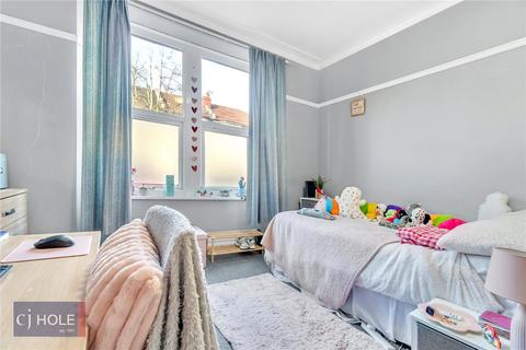3 bedroom apartment to rent, Gloucester Road, Horfield, Bristol, BS7