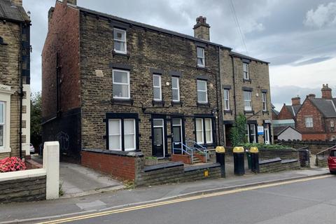 Studio to rent, 29-31 Queens Road, Barnsley