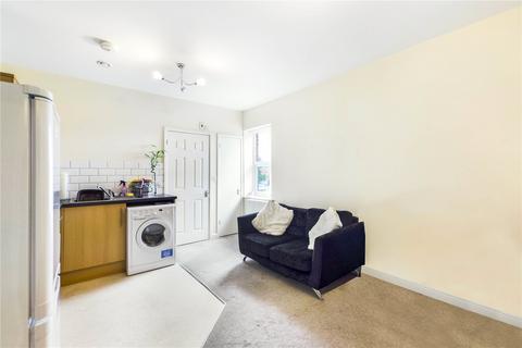 1 bedroom apartment to rent, School Road, Tilehurst, Reading, Berkshire, RG31