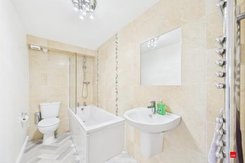2 bedroom apartment to rent, Sandes Court, Sandes Avenue, Kendal