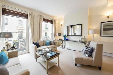 2 bedroom flat to rent, Motcomb Street, London