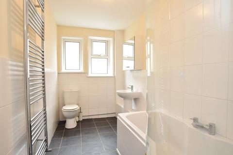 5 bedroom terraced house to rent, Belmont Road, Harrogate, HG2 0LR