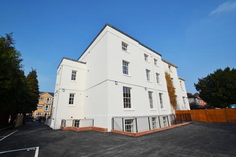 2 bedroom flat to rent, Bedford Place
